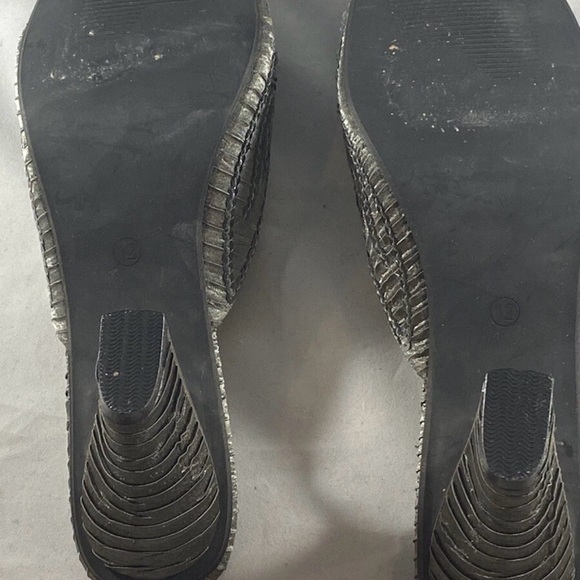 Women's Silver Sequin Flats - Picture 6 of 8